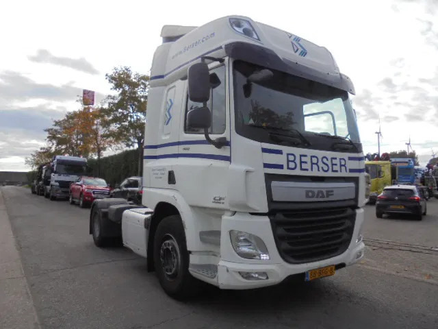 DAF CF 400 - Tracteur routier: photos 3 DAF CF 400 - Tracteur routier: photos 3