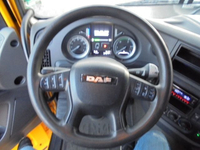 Tracteur routier DAF XF 440: photos 12