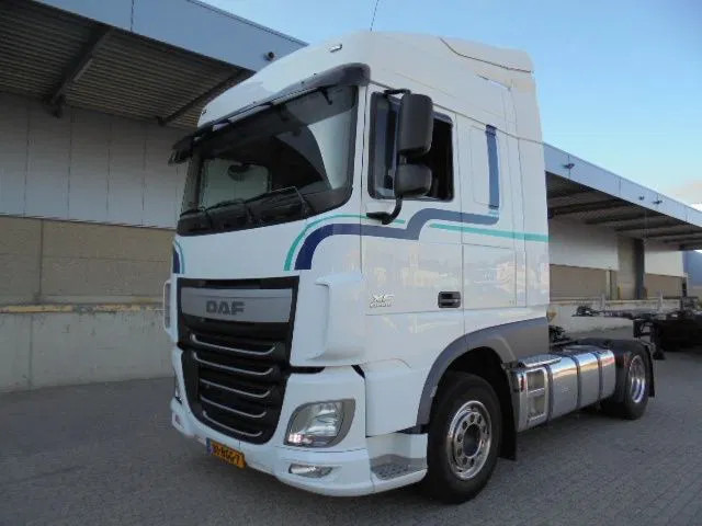 DAF XF 440 - Tracteur routier: photos 1 DAF XF 440 - Tracteur routier: photos 1