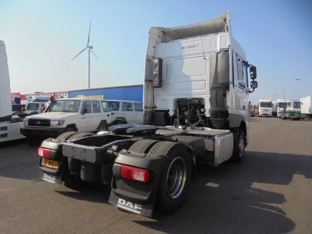 DAF XF 440 - Tracteur routier: photos 4 DAF XF 440 - Tracteur routier: photos 4