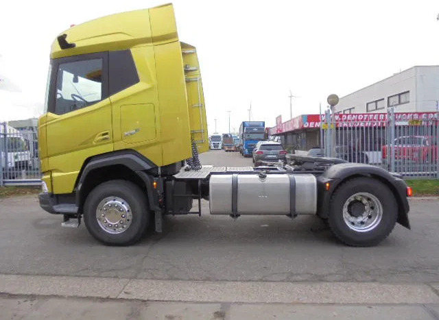 DAF XFC 530 FT DEMO KIEPHYDROLIEK MET FABRIEKS GARANTIE - Tracteur routier: photos 2 DAF XFC 530 FT DEMO KIEPHYDROLIEK MET FABRIEKS GARANTIE - Tracteur routier: photos 2