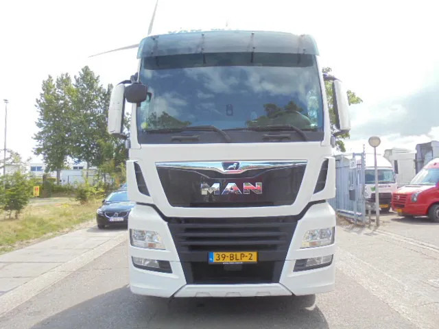 MAN TGX 26.500 XXL TUV APK 02-26 NL TRUCK 16X IN STOCK - Tracteur routier: photos 2 MAN TGX 26.500 XXL TUV APK 02-26 NL TRUCK 16X IN STOCK - Tracteur routier: photos 2