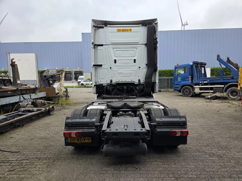 Mercedes-Benz Actros 1842 LS CABINE SCHADE NL TRUCK - Tracteur routier: photos 5 Mercedes-Benz Actros 1842 LS CABINE SCHADE NL TRUCK - Tracteur routier: photos 5