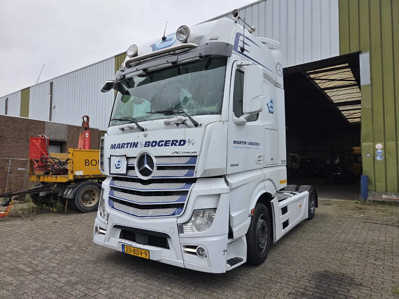 Mercedes-Benz Actros 1842 LS CABINE SCHADE NL TRUCK - Tracteur routier: photos 1 Mercedes-Benz Actros 1842 LS CABINE SCHADE NL TRUCK - Tracteur routier: photos 1