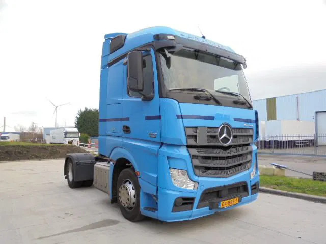 Mercedes-Benz Actros 1842 LS EUR6 - Tracteur routier: photos 3 Mercedes-Benz Actros 1842 LS EUR6 - Tracteur routier: photos 3