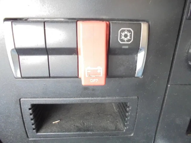 Tracteur routier Mercedes-Benz Actros 1845 LS ADR: photos 14