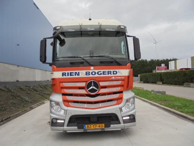 Mercedes-Benz Actros 1942 LS - Tracteur routier: photos 2 Mercedes-Benz Actros 1942 LS - Tracteur routier: photos 2