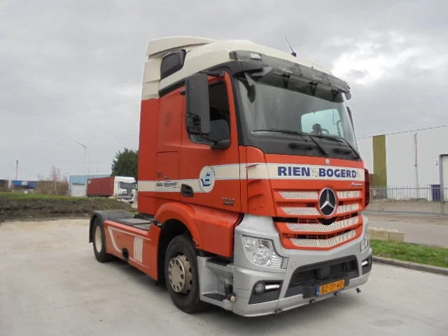 Mercedes-Benz Actros 1942 LS - Tracteur routier: photos 3 Mercedes-Benz Actros 1942 LS - Tracteur routier: photos 3