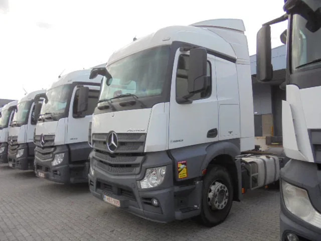 Mercedes-Benz Actros 1943 BELGIUM REGISTRATION TUV 05-2026 - Tracteur routier: photos 1 Mercedes-Benz Actros 1943 BELGIUM REGISTRATION TUV 05-2026 - Tracteur routier: photos 1