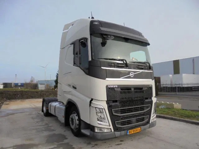 Volvo FH 420 MEGA NL TRUCK APK /TUV 01-05-2026 - Tracteur routier: photos 3 Volvo FH 420 MEGA NL TRUCK APK /TUV 01-05-2026 - Tracteur routier: photos 3