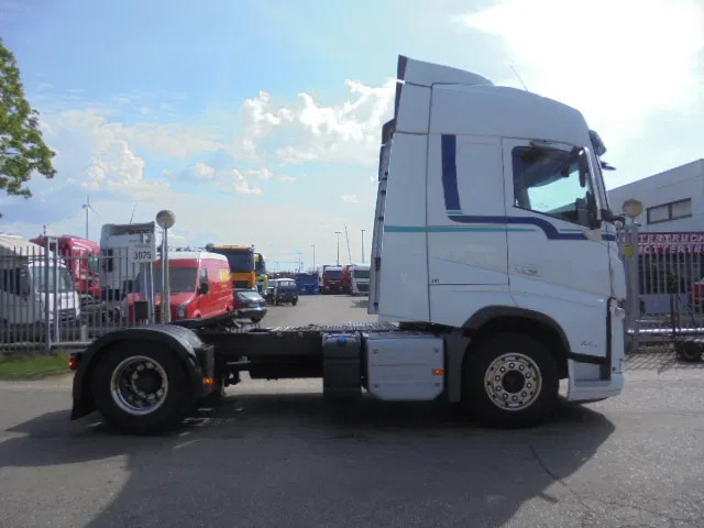 Volvo FH 420 NL TRUCK - Tracteur routier: photos 4 Volvo FH 420 NL TRUCK - Tracteur routier: photos 4