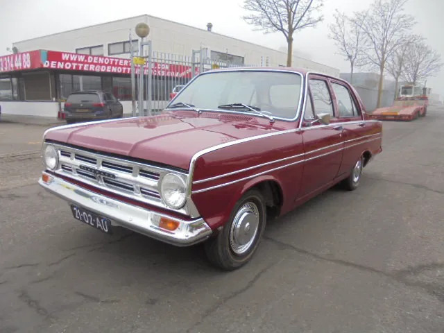 Vauxhall VX 4.90 - Berline: photos 1 Vauxhall VX 4.90 - Berline: photos 1