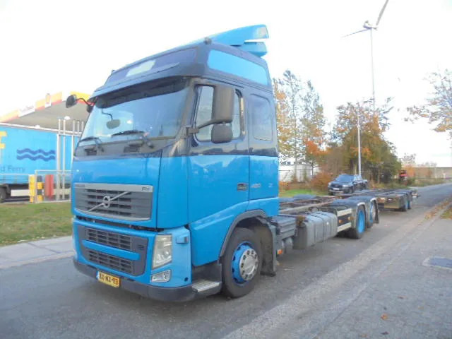 Volvo FH 420 6X2 NL TRUCK - Camion porte-conteneur/ Caisse mobile: photos 1 Volvo FH 420 6X2 NL TRUCK - Camion porte-conteneur/ Caisse mobile: photos 1