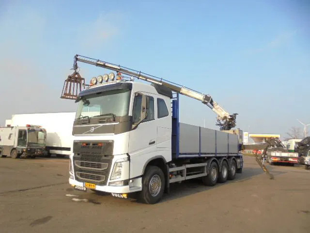 Volvo FH 460 FH 460 8X2 NL TRUCK - Camion grue: photos 1 Volvo FH 460 FH 460 8X2 NL TRUCK - Camion grue: photos 1