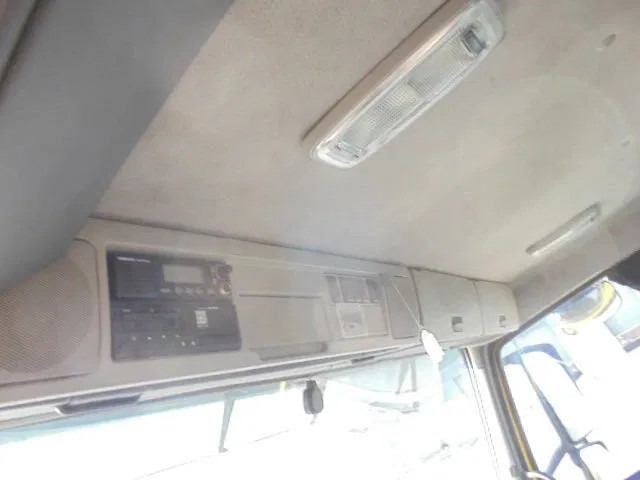 Camion porte-voitures Volvo FM 330 KAESBOHRER METAGO NL TRUCK: photos 11 Camion porte-voitures Volvo FM 330 KAESBOHRER METAGO NL TRUCK: photos 11