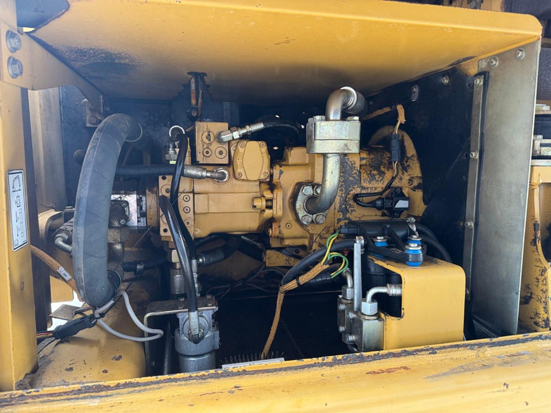 Pelle sur pneus Caterpillar M 315 C: photos 12 Pelle sur pneus Caterpillar M 315 C: photos 12