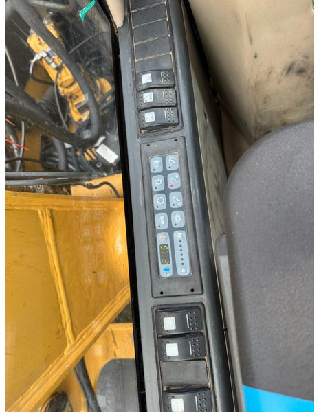 Pelle sur pneus Caterpillar M 315 C: photos 6 Pelle sur pneus Caterpillar M 315 C: photos 6