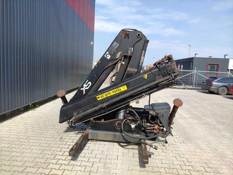 Hiab 166B-3 Hiduo Remote control loader crane - Grue auxiliaire pour Camion: photos 3 Hiab 166B-3 Hiduo Remote control loader crane - Grue auxiliaire pour Camion: photos 3