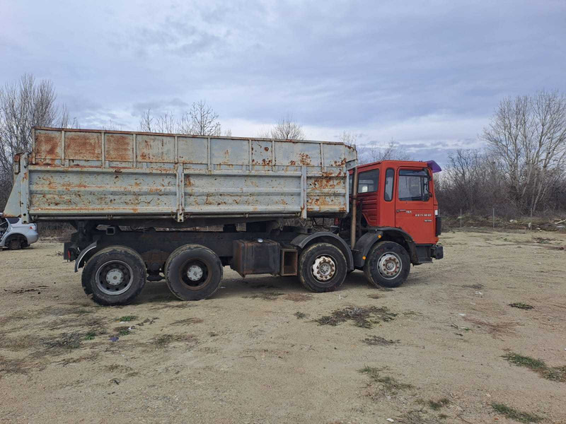 MAN 32.331 dump truck - Camion benne: photos 2 MAN 32.331 dump truck - Camion benne: photos 2