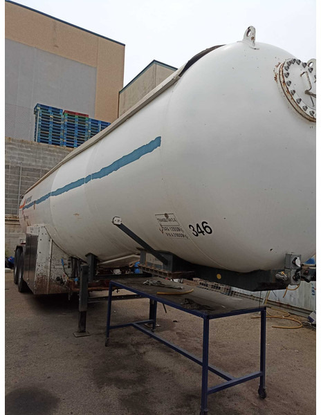 ACERBI Eurotechnika 41490 Spring-Spring. gas tank trailer - Semi-remorque: photos 2 ACERBI Eurotechnika 41490 Spring-Spring. gas tank trailer - Semi-remorque: photos 2