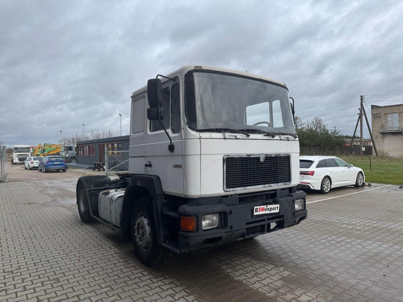 MAN 19.322 - Tracteur routier: photos 2 MAN 19.322 - Tracteur routier: photos 2