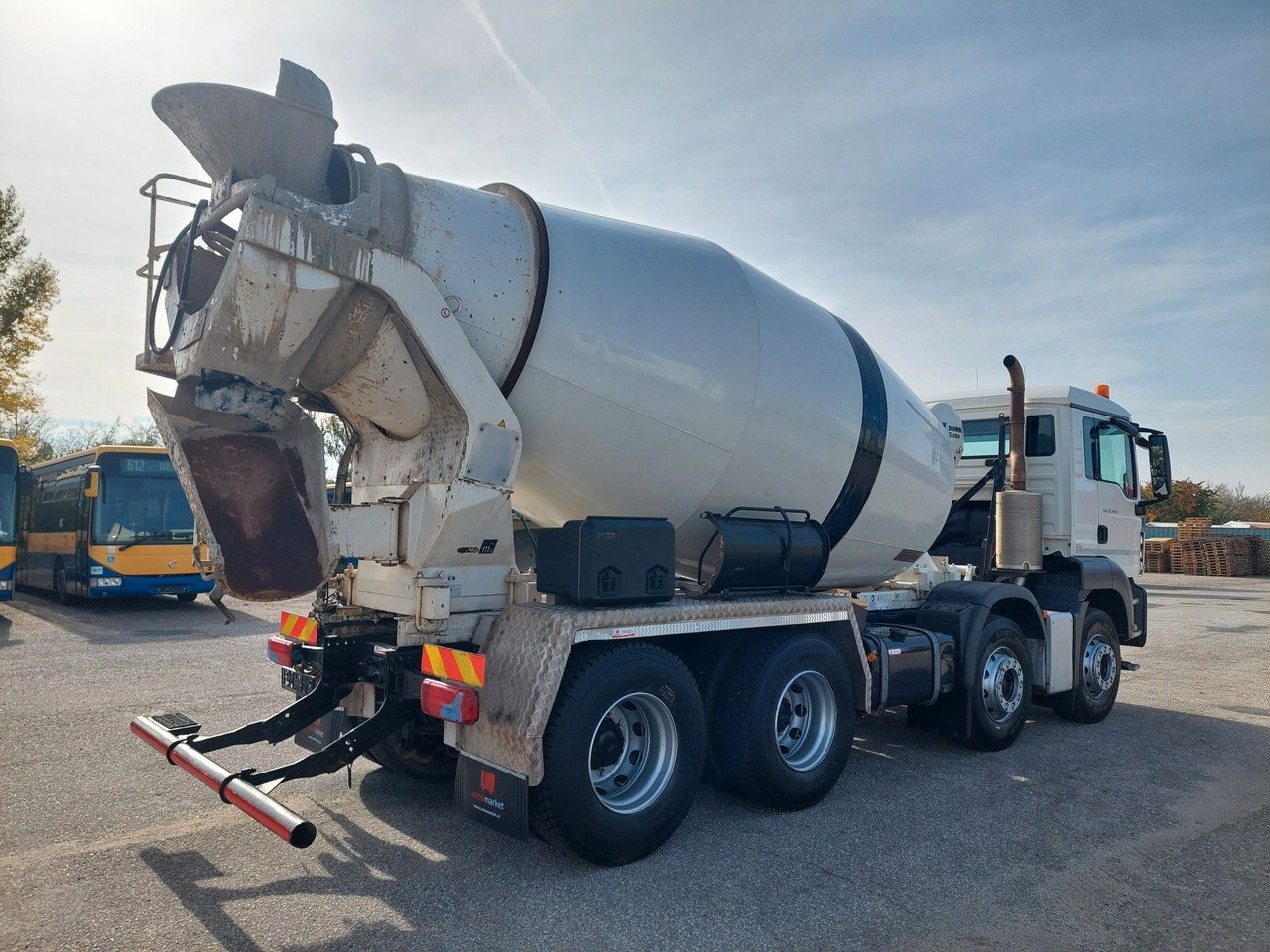 MAN TGS 32.420 BB Stetter 8x4 - Camion malaxeur: photos 4 MAN TGS 32.420 BB Stetter 8x4 - Camion malaxeur: photos 4