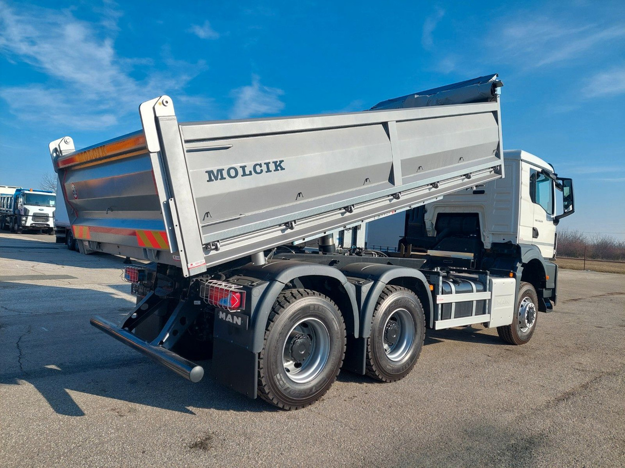 MAN TGS 35.520 6X6 BB CH - Camion benne: photos 4 MAN TGS 35.520 6X6 BB CH - Camion benne: photos 4