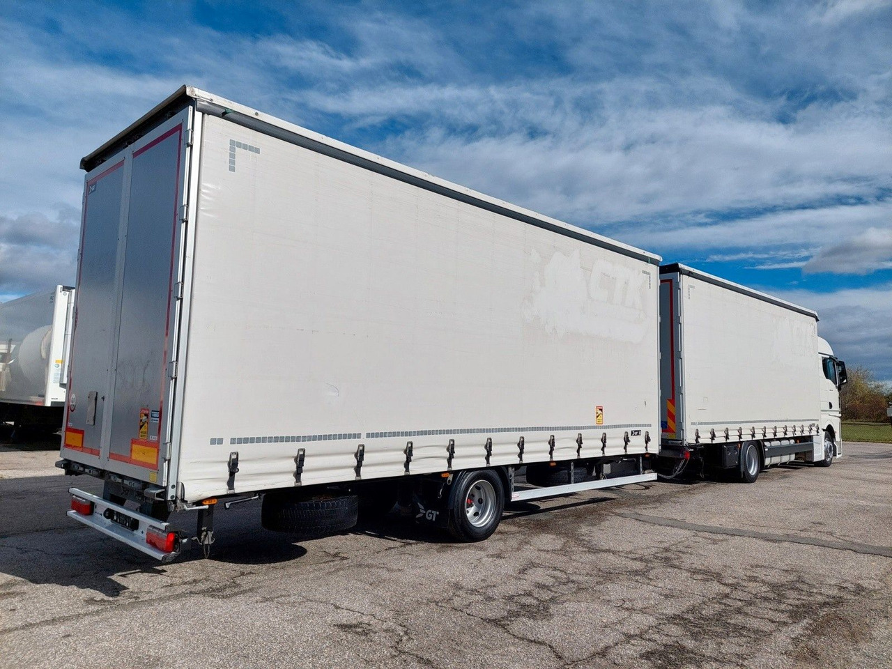 MAN TGX 18.470 LL + Gniotpol G-4080 120 m3 Durchbar - Camion à rideaux coulissants: photos 4 MAN TGX 18.470 LL + Gniotpol G-4080 120 m3 Durchbar - Camion à rideaux coulissants: photos 4
