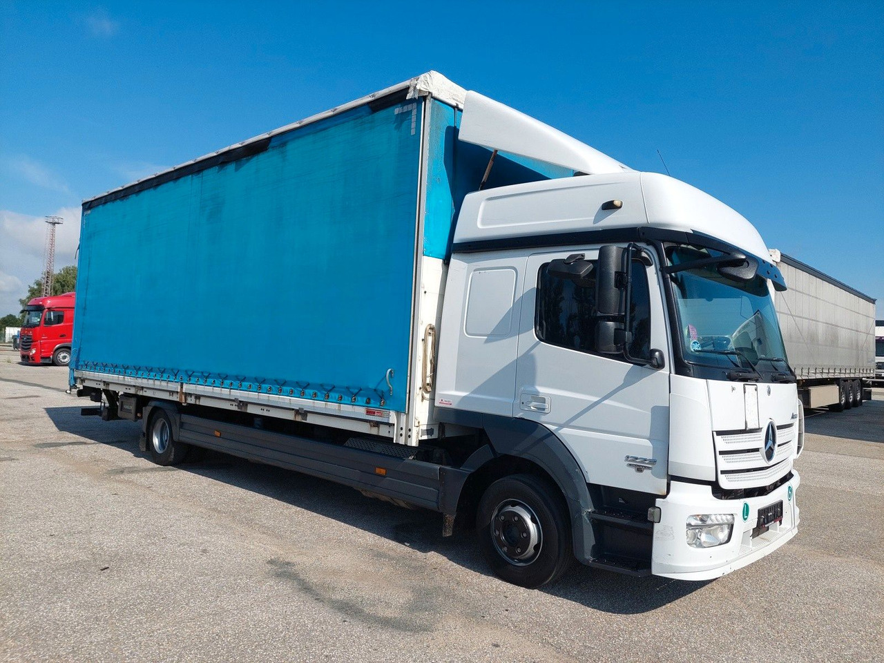 Mercedes-Benz Atego 1223 L/NR - Camion à rideaux coulissants: photos 2 Mercedes-Benz Atego 1223 L/NR - Camion à rideaux coulissants: photos 2
