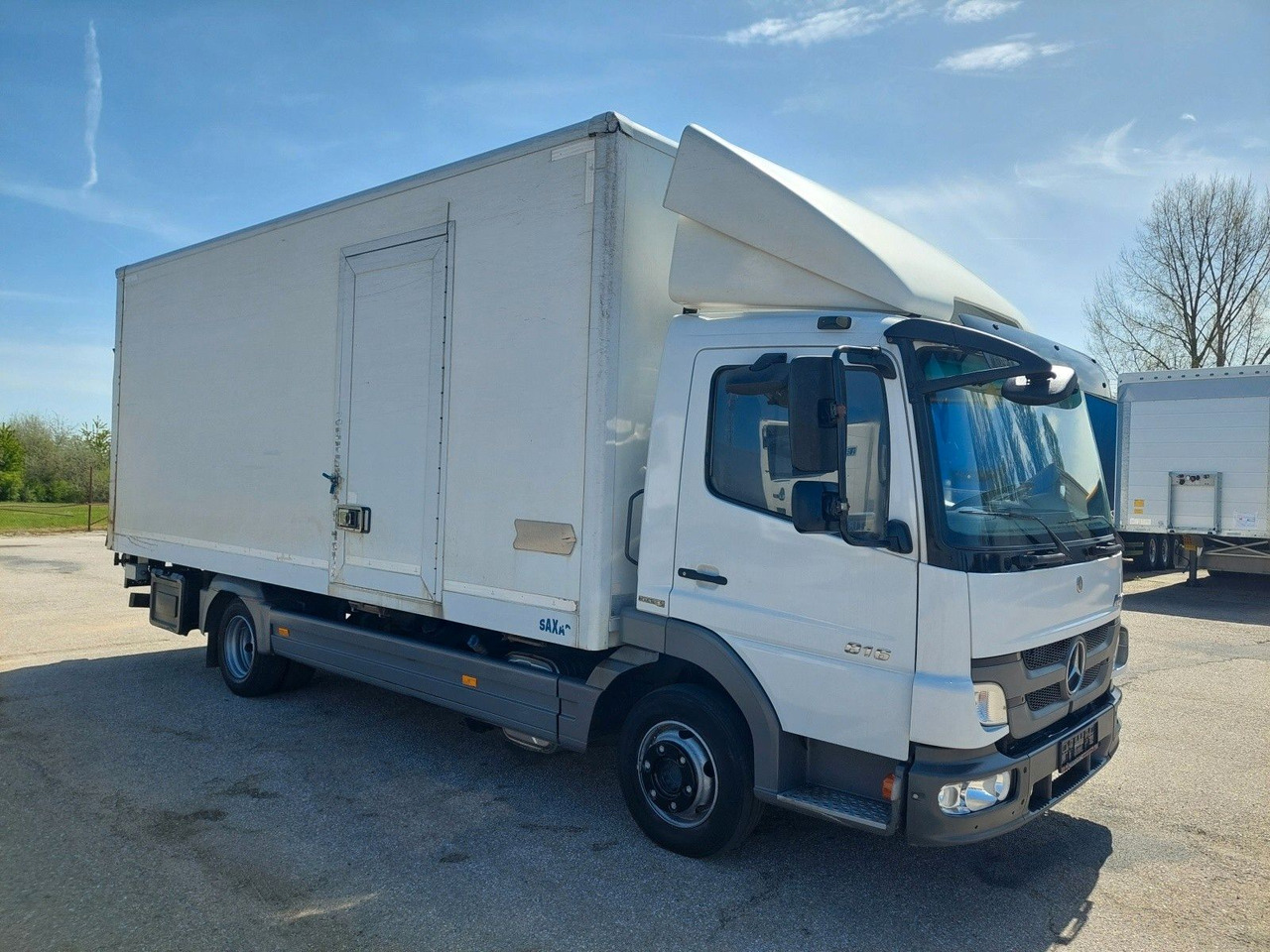 Mercedes-Benz Atego 816 4x2 - Fourgon grand volume: photos 2 Mercedes-Benz Atego 816 4x2 - Fourgon grand volume: photos 2