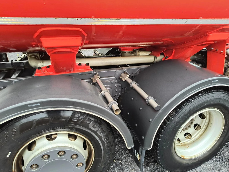 Camion citerne pour transport de carburant Renault Premium 320 FUEL / CARBURANT 18000L - 5 COMP: photos 13