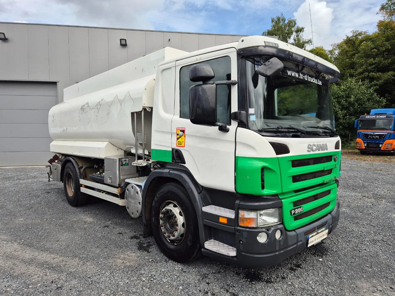 Scania P280 FUEL / CARBURANT 14000L - 5 COMP - RETARDER - Camion citerne: photos 3 Scania P280 FUEL / CARBURANT 14000L - 5 COMP - RETARDER - Camion citerne: photos 3