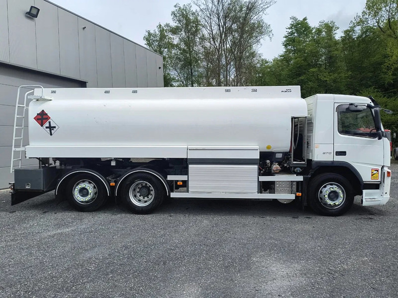 Volvo FM 370 18000L FUEL/CARBURANT - 5 COMP - Camion citerne: photos 4 Volvo FM 370 18000L FUEL/CARBURANT - 5 COMP - Camion citerne: photos 4