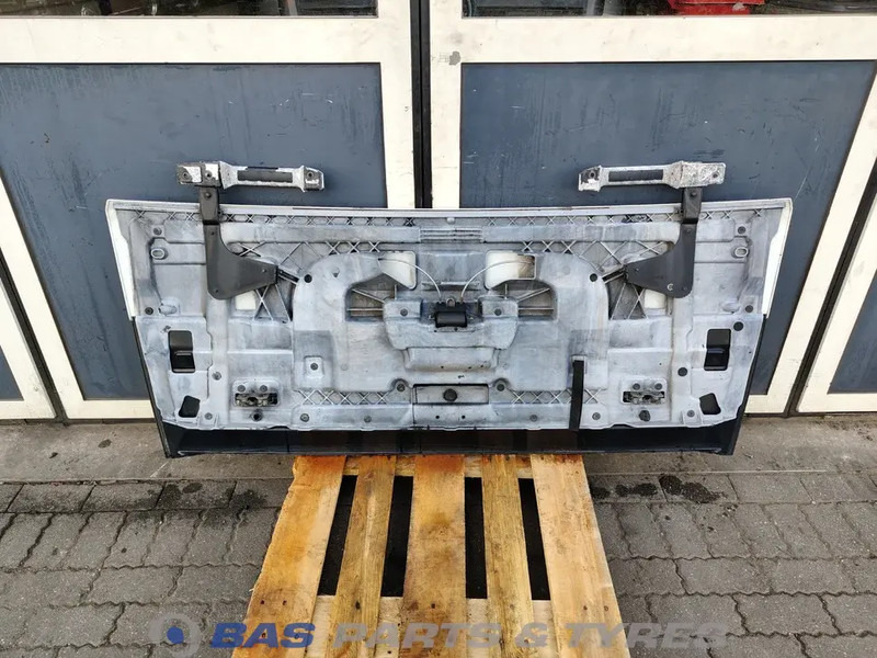 DAF CF Euro 6 Grille DAF 2148027 - Calandre pour Camion: photos 2 DAF CF Euro 6 Grille DAF 2148027 - Calandre pour Camion: photos 2