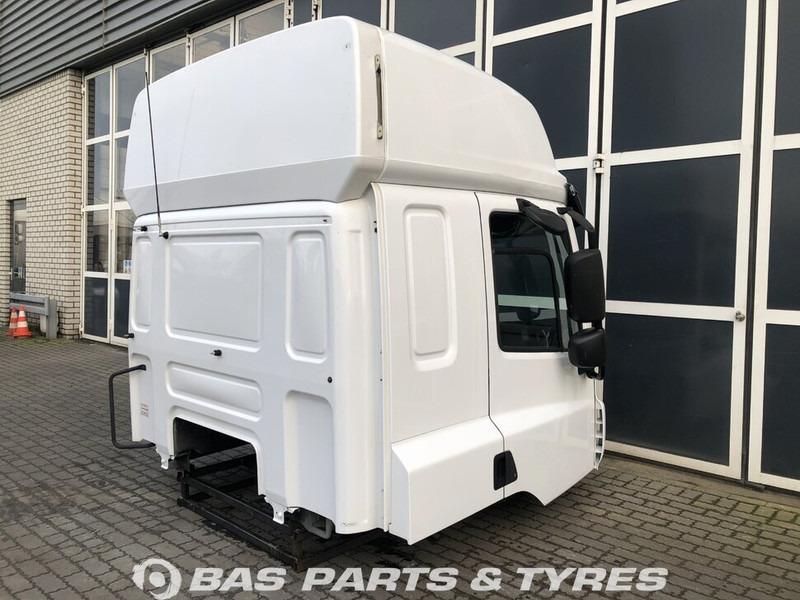 DAF CF Euro 6 - Cabine et intérieur pour Camion: photos 3 DAF CF Euro 6 - Cabine et intérieur pour Camion: photos 3
