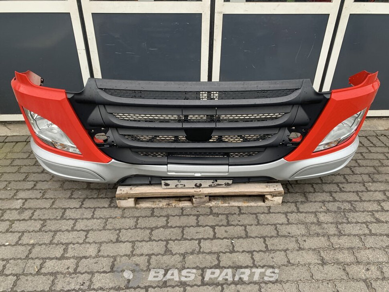 DAF CF Euro 6 - Pare-chocs pour Camion: photos 1 DAF CF Euro 6 - Pare-chocs pour Camion: photos 1