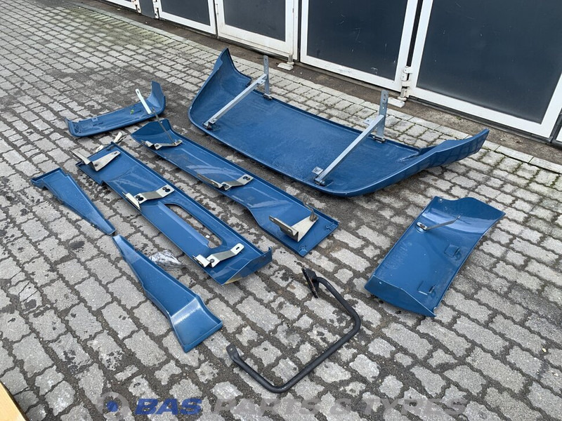 DAF CF Euro 6 Spoilerset DAF Space Cab L2H2 1371910 - Aérodynamique/ Spoilers pour Camion: photos 5 DAF CF Euro 6 Spoilerset DAF Space Cab L2H2 1371910 - Aérodynamique/ Spoilers pour Camion: photos 5