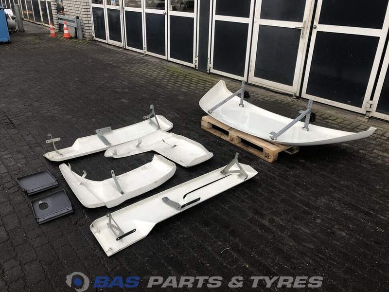 DAF CF Euro 6 Spoilerset DAF Space Cab L2H2 2036617 - Aérodynamique/ Spoilers pour Camion: photos 5 DAF CF Euro 6 Spoilerset DAF Space Cab L2H2 2036617 - Aérodynamique/ Spoilers pour Camion: photos 5