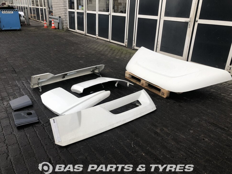 DAF CF Euro 6 Spoilerset DAF Space Cab L2H2 2036617 - Aérodynamique/ Spoilers pour Camion: photos 2 DAF CF Euro 6 Spoilerset DAF Space Cab L2H2 2036617 - Aérodynamique/ Spoilers pour Camion: photos 2