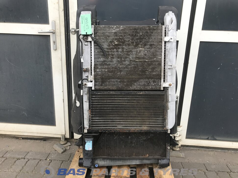 DAF CF85 Euro 4-5 Koelerpakket DAF MX340 S1 1687954 - Radiateur pour Camion: photos 2 DAF CF85 Euro 4-5 Koelerpakket DAF MX340 S1 1687954 - Radiateur pour Camion: photos 2