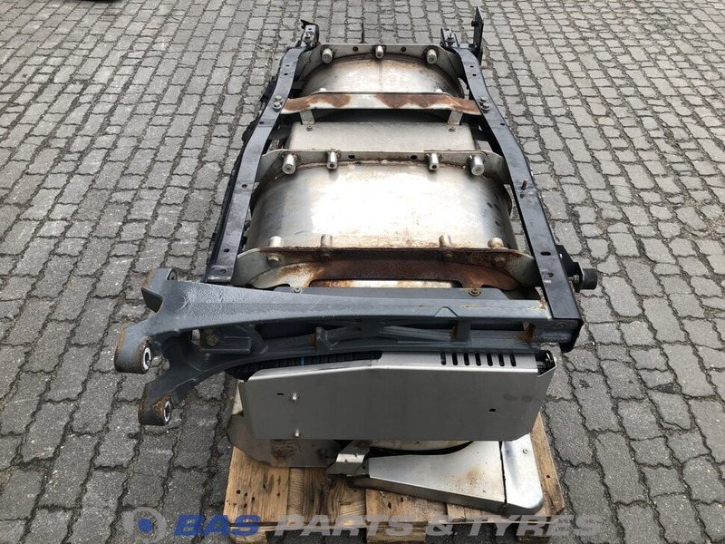 DAF Uitlaatdemper DAF 1924181 - Silencieux pour Camion: photos 4 DAF Uitlaatdemper DAF 1924181 - Silencieux pour Camion: photos 4