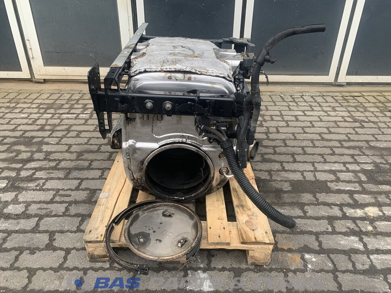 DAF Uitlaatdemper DAF 2124745 - Silencieux pour Camion: photos 2 DAF Uitlaatdemper DAF 2124745 - Silencieux pour Camion: photos 2