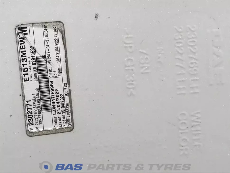 DAF XF G2 Zijfender DAF Sleeper High Cab L2H2 2302771 - Aérodynamique/ Spoilers pour Camion: photos 3 DAF XF G2 Zijfender DAF Sleeper High Cab L2H2 2302771 - Aérodynamique/ Spoilers pour Camion: photos 3