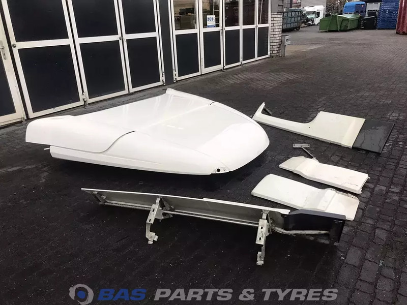 DAF XF106 Spoilerset DAF Space Cab L2H2 1896197 - Aérodynamique/ Spoilers pour Camion: photos 3 DAF XF106 Spoilerset DAF Space Cab L2H2 1896197 - Aérodynamique/ Spoilers pour Camion: photos 3