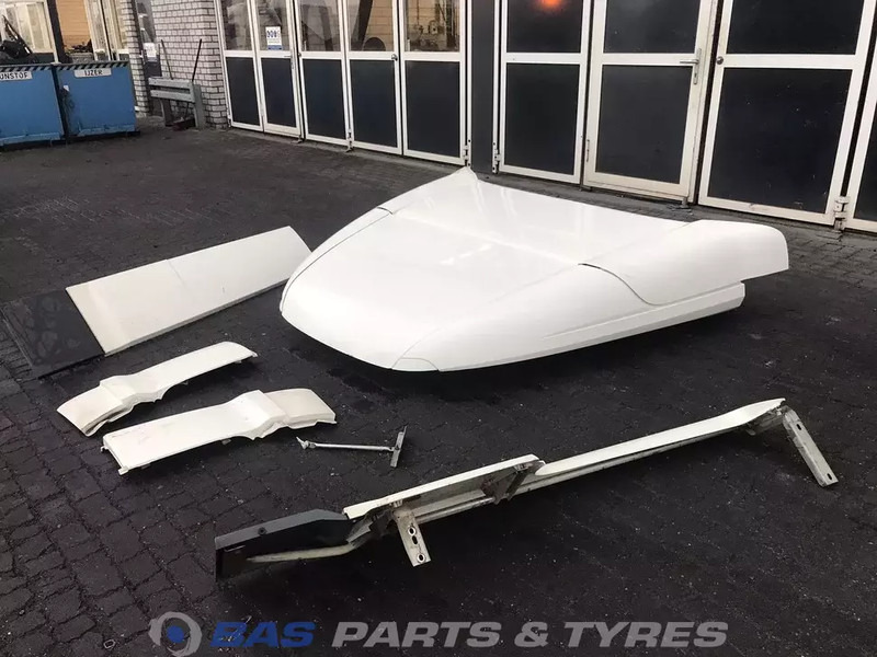 DAF XF106 Spoilerset DAF Space Cab L2H2 1896197 - Aérodynamique/ Spoilers pour Camion: photos 2 DAF XF106 Spoilerset DAF Space Cab L2H2 1896197 - Aérodynamique/ Spoilers pour Camion: photos 2