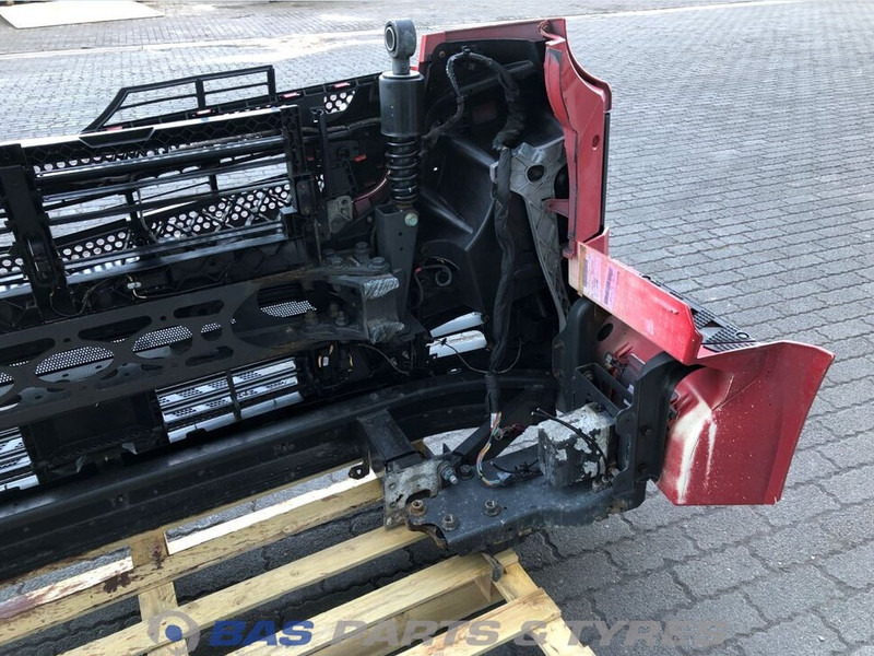Mercedes-Benz Actros MP4 Bumper Mercedes A 960 310 23 22 - Pare-chocs pour Camion: photos 5 Mercedes-Benz Actros MP4 Bumper Mercedes A 960 310 23 22 - Pare-chocs pour Camion: photos 5