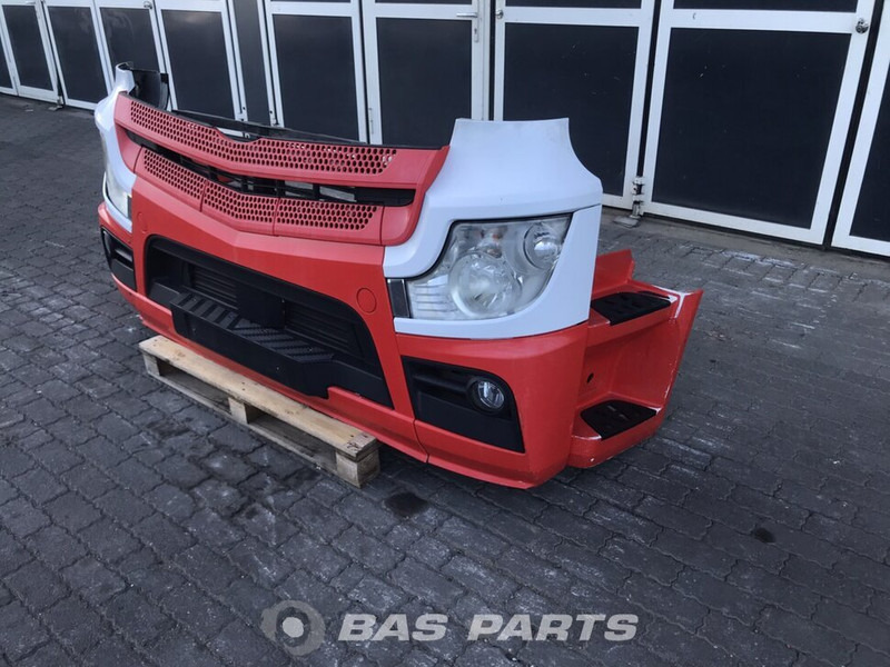 Mercedes-Benz Actros MP4 Bumper Mercedes A 960 820 04 56 - Pare-chocs pour Camion: photos 2 Mercedes-Benz Actros MP4 Bumper Mercedes A 960 820 04 56 - Pare-chocs pour Camion: photos 2