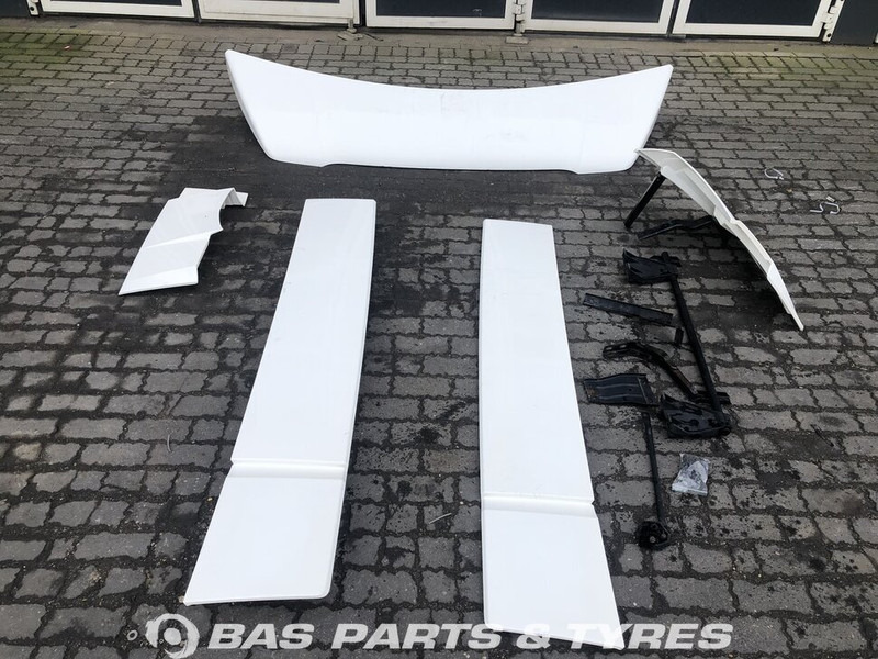 Mercedes-Benz Actros MP4 - Aérodynamique/ Spoilers pour Camion: photos 1 Mercedes-Benz Actros MP4 - Aérodynamique/ Spoilers pour Camion: photos 1