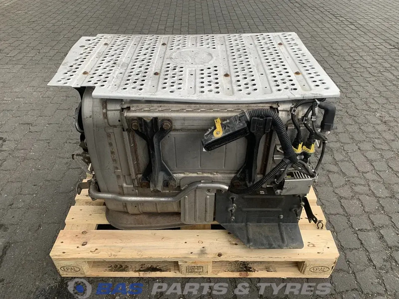 Mercedes-Benz Actros MP4 Uitlaatdemper Mercedes A 003 490 78 12 - Système d'échappement pour Camion: photos 3 Mercedes-Benz Actros MP4 Uitlaatdemper Mercedes A 003 490 78 12 - Système d'échappement pour Camion: photos 3
