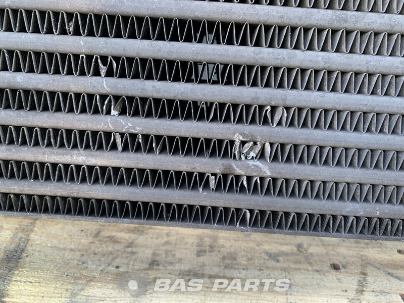 Mercedes-Benz Antos MP4 - Intercooler pour Camion: photos 3 Mercedes-Benz Antos MP4 - Intercooler pour Camion: photos 3